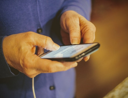 How Older Adults Can Socialize Online