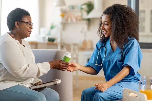 Private In-Home Care That Your Loved Ones Deserve